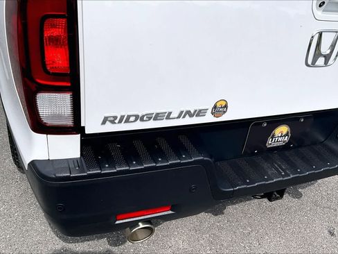 Used 2023 Honda Ridgeline RTL-E image 7