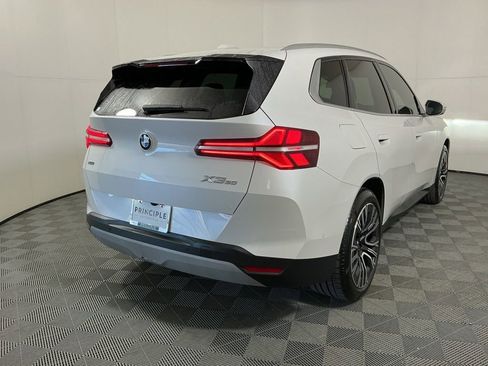 Certified 2025 BMW X3 xDrive30i w/ Premium Package AWD/4WD image 5