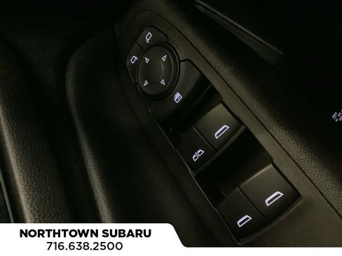 Used 2021 Chevrolet Equinox LT image 14