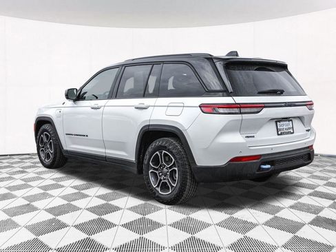 Used 2022 Jeep Grand Cherokee Trailhawk image 14