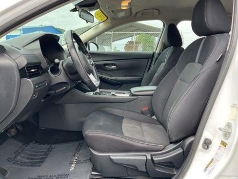 Used 2021 Nissan Sentra SV FWD image 10