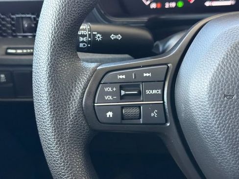 Certified 2024 Honda CR-V EX image 29