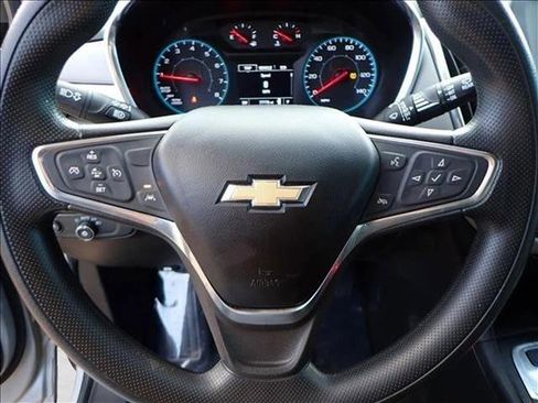 Used 2020 Chevrolet Equinox LS w/ LS Convenience Package image 11