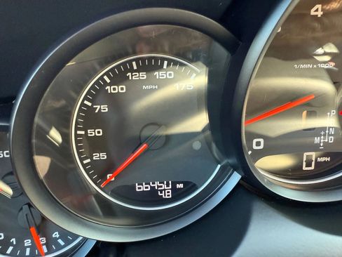 Used 2012 Porsche Cayenne image 24