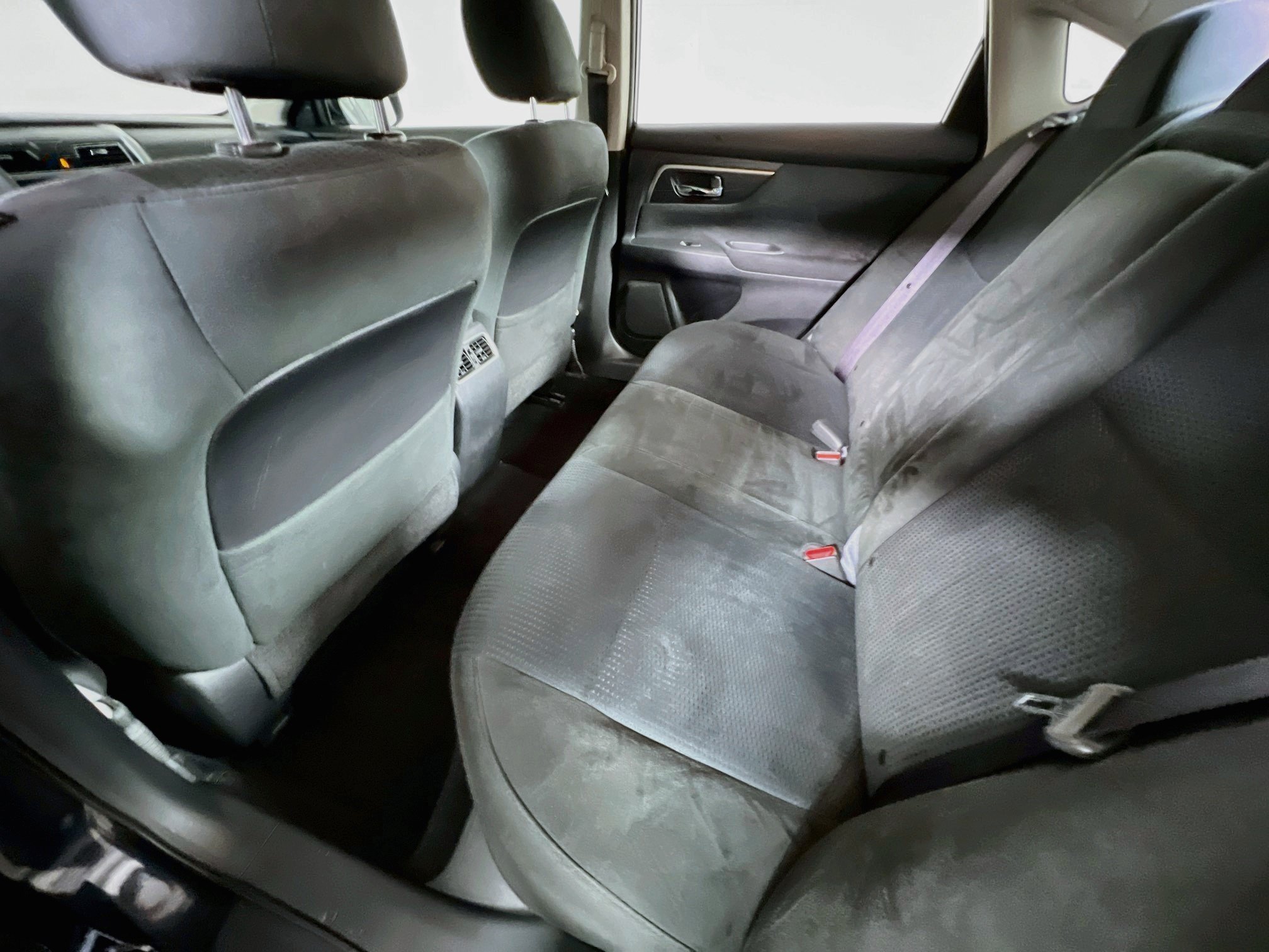 Used 2015 Nissan Altima 2.5 SV w/ Convenience Package FWD image 29