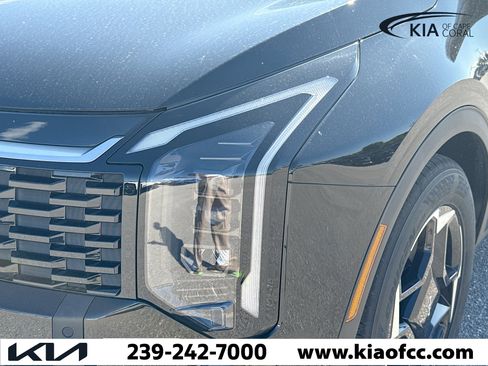 New 2026 Kia Sportage EX image 8