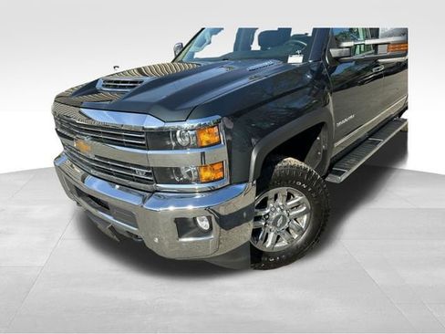 Used 2017 Chevrolet Silverado 3500 LTZ w/ Duramax Plus Package AWD/4WD image 9