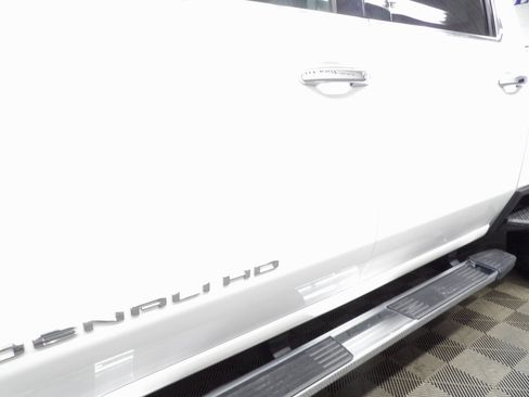 Used 2024 GMC Sierra 2500 Denali w/ Max Trailering Package image 42