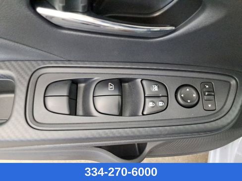 New 2025 Nissan Versa SV w/ Trunk Package image 18