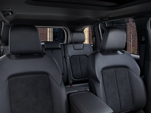 New 2026 Jeep Grand Cherokee Altitude AWD/4WD image 26