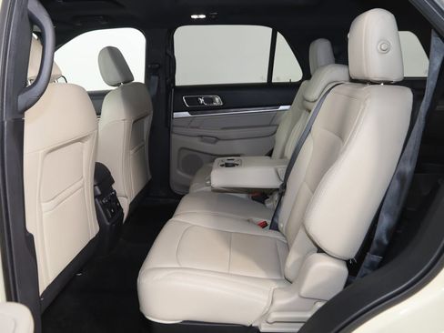 Used 2018 Ford Explorer Limited w/ Equipment Group 301A image 53