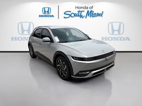 Used 2024 Hyundai Ioniq 5 SEL RWD image 1
