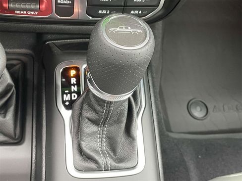 New 2025 Jeep Gladiator Mojave w/ Safety Group image 24