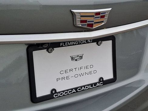 Used 2023 Cadillac XT5 Premium Luxury w/ LPO, Floor Liner Package AWD/4WD image 34