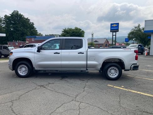 Used 2022 Chevrolet Silverado 1500 W/T w/ WT Value Package AWD/4WD image 23