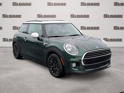 Used 2019 MINI Cooper 2-Door Hardtop FWD image 7