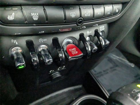 Used 2018 MINI Cooper Countryman image 18