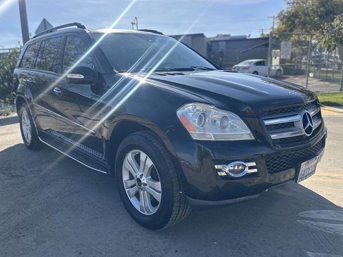 Used 2007 Mercedes-Benz GL 450 4MATIC image 3