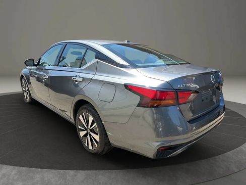 Used 2020 Nissan Altima 2.5 SV AWD/4WD image 7