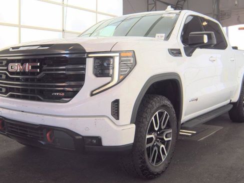Used 2023 GMC Sierra 1500 AT4 w/ AT4 Premium Package AWD/4WD image 1