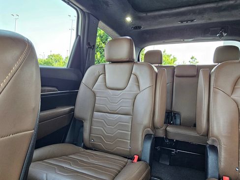 Used 2021 Kia Telluride SX w/ SX Prestige Package AWD/4WD image 24