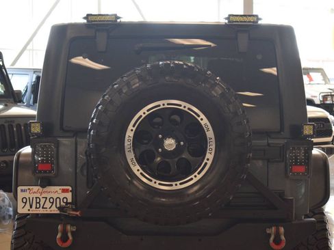 Used 2014 Jeep Wrangler Unlimited Sport w/ Quick Order Package 24S AWD/4WD image 58