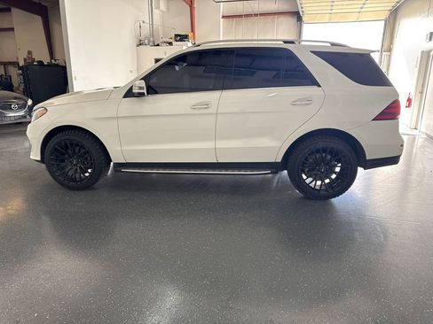 Used 2018 Mercedes-Benz GLE 350 4MATIC image 7