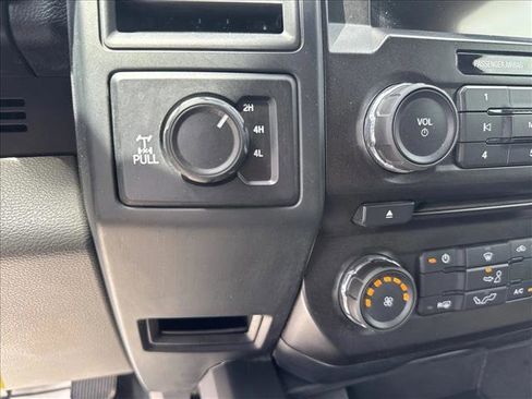 Used 2018 Ford F150 XL w/ Equipment Group 101A Mid AWD/4WD image 13