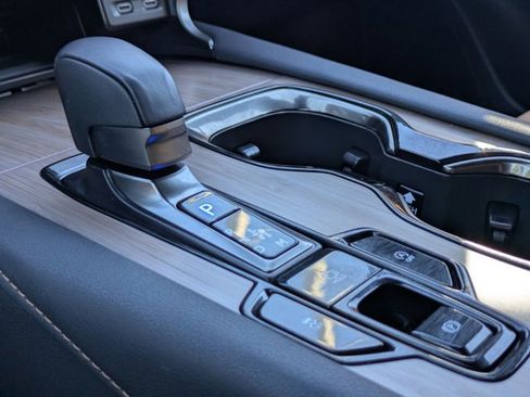 Used 2025 Lexus RX 350 Premium image 15