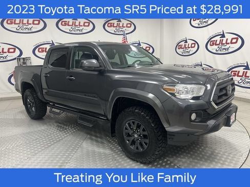 Used 2023 Toyota Tacoma SR5 RWD image 1