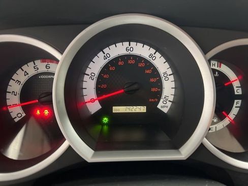 Used 2013 Toyota Tacoma 4x4 Double Cab w/ TRD Off-Road Pkg image 20