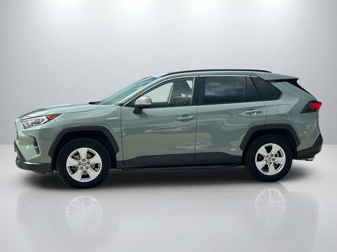 Used 2021 Toyota RAV4 XLE w/ Convenience Package AWD/4WD image 8