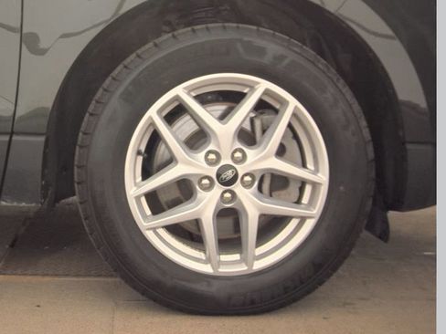 Used 2024 Ford Edge SEL w/ Convenience Package AWD/4WD image 10