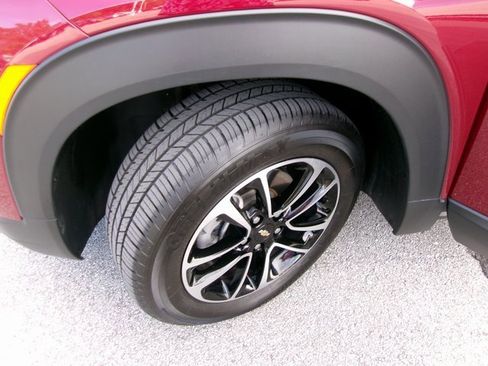 Used 2024 Chevrolet TrailBlazer LT image 7