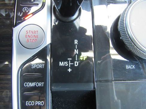 Used 2020 BMW X5 xDrive40i w/ Convenience Package image 57