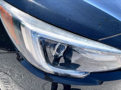 Used 2018 Subaru Outback 2.5i Limited AWD/4WD image 28