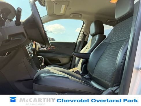 Used 2015 Buick Encore Convenience FWD image 10