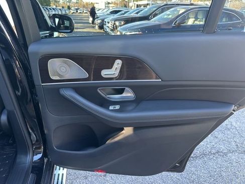 Certified 2025 Mercedes-Benz GLS 450 4MATIC image 29