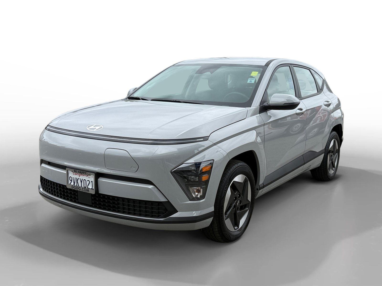 Certified 2025 Hyundai Kona SE FWD image 1