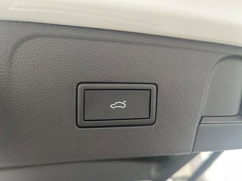 New 2026 Volkswagen Atlas Peak Edition AWD/4WD image 35