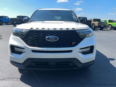 Used 2020 Ford Explorer ST w/ ST High-Performance Pack image 2