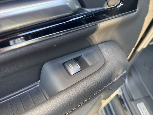 New 2026 GMC Yukon Denali w/ Denali Reserve Package AWD/4WD image 51