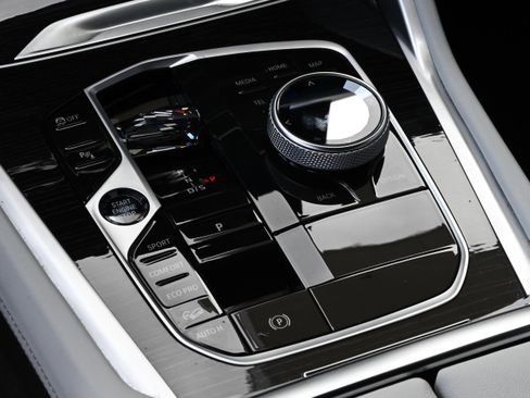 Certified 2026 BMW X6 M60i image 23