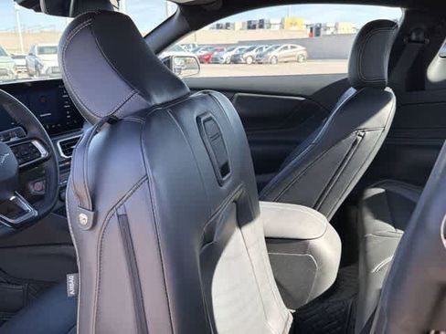 Used 2024 Ford Mustang GT Premium image 15