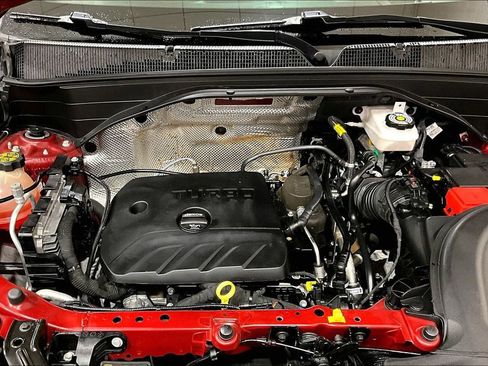 Used 2022 Chevrolet TrailBlazer RS FWD image 8