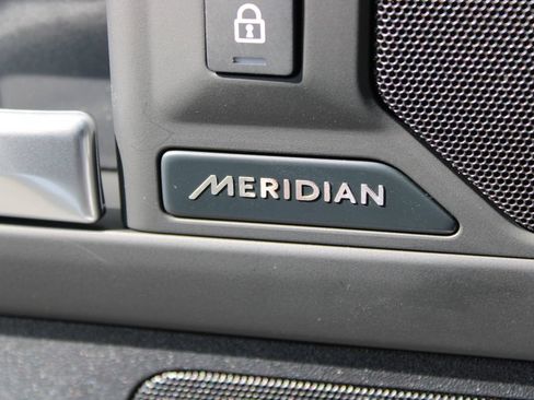 New 2026 Land Rover Defender 110 S AWD/4WD image 28