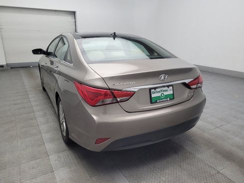 Used 2014 Hyundai Sonata Limited w/ Technology Package 05 FWD image 5