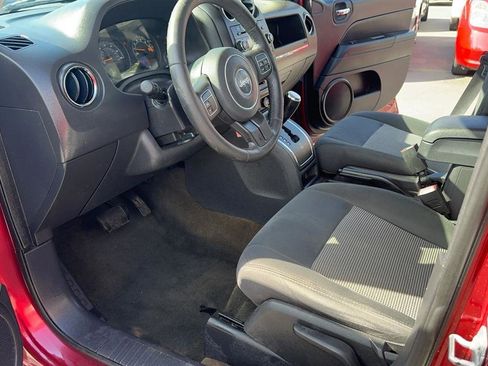 Used 2014 Jeep Patriot Latitude w/ Sun/Sound Group image 22