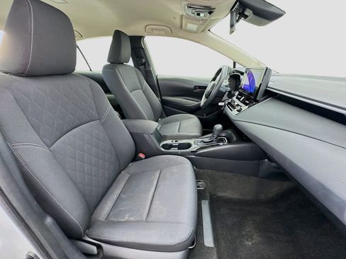 Used 2024 Toyota Corolla LE FWD image 19