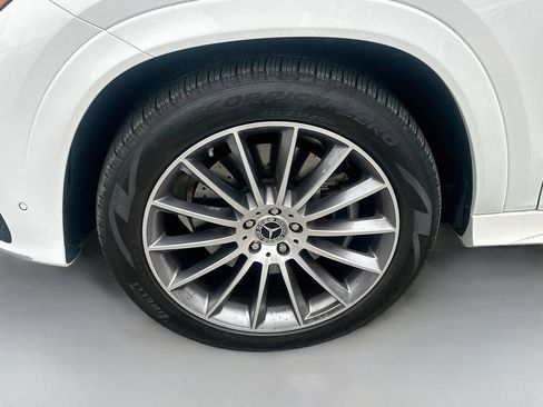 Certified 2025 Mercedes-Benz GLE 350 4MATIC image 32